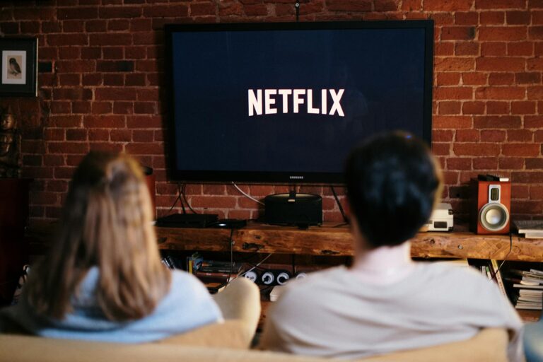 Home Cinema Budget di Era Streaming: Upgrade Pengalaman Nonton Tanpa Harus ke Bioskop